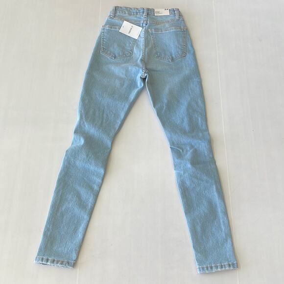 NEW Forever 21 Premium Distressed High Rise Light Denim Skinny Jeans SIZE 25 - Picture 5 of 10
